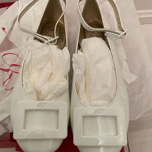 Roger Vivier Kids Dress Shoes BNIB - Picture 5 of 9